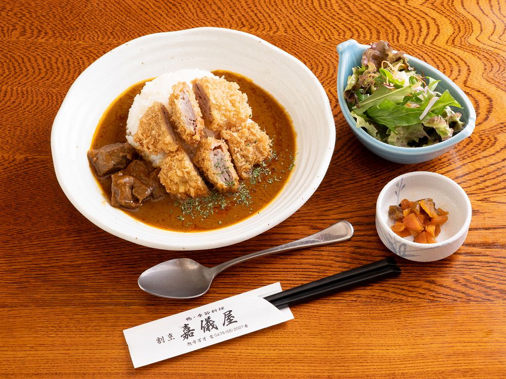 鴨ミルフィーユカツカレー 1,760円